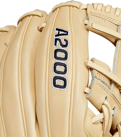 2024 Classics Series A2000 Baseball Glove